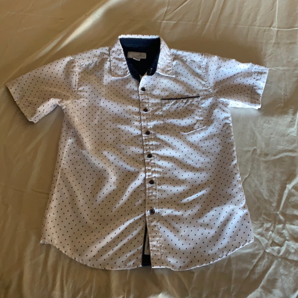Shirt sleeve boys button down dress shirt. Super soft!